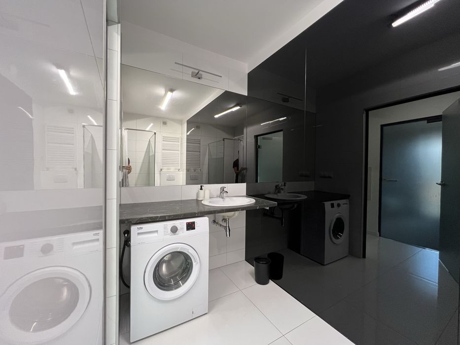 Mieszkanie w centrum z dużym balkonem