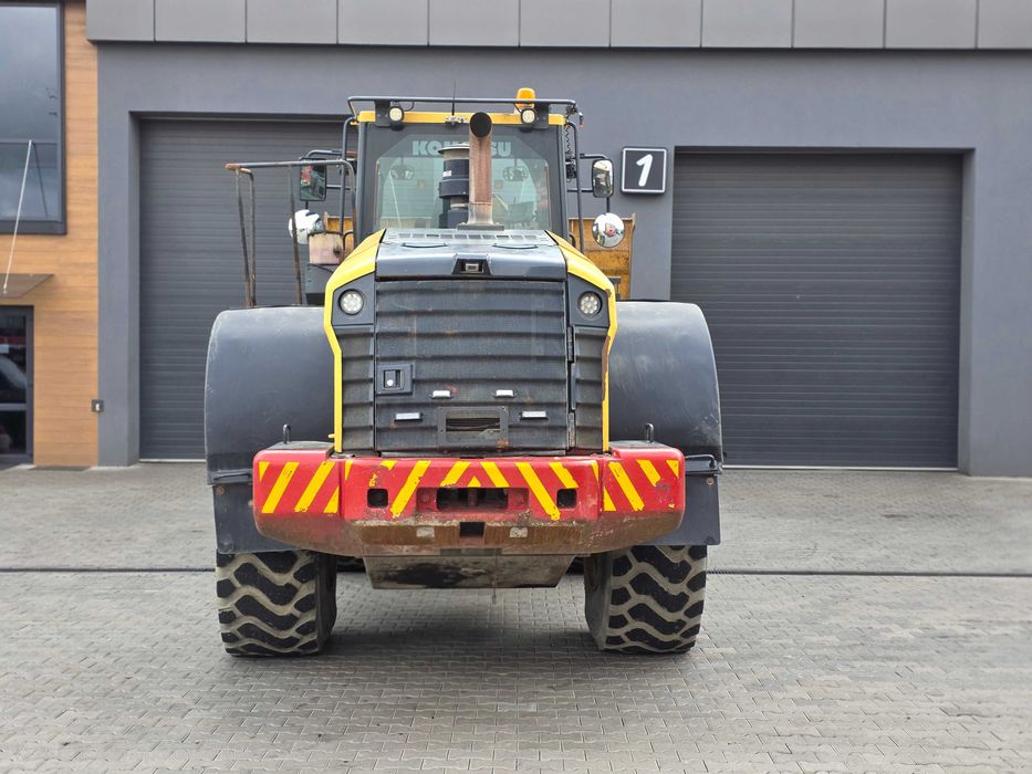 Фронтальний навантажувач Komatsu WA380-7