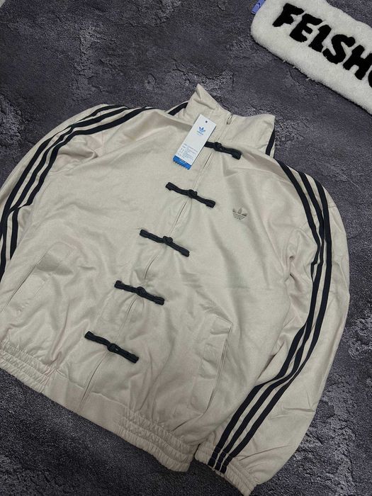 Куртка адідас в китайському стилі Adidas Chinese new year jacket