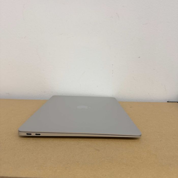 Macbook Air 2019 { i5 | 8gb | 256 ssd) Гарантія . 08586SV