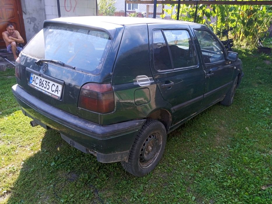 Продам гольф  по болтам.3 газ бенз можна по болтах як