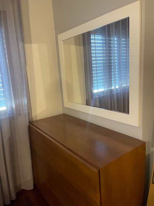 Quarto completo, como novo