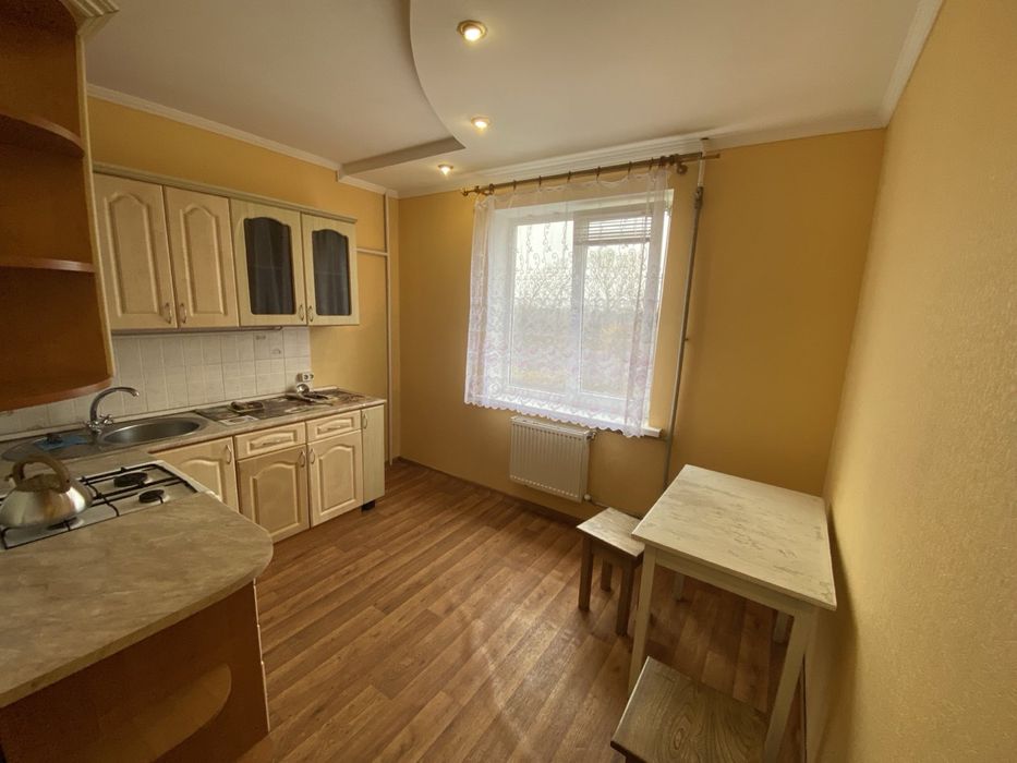 Продам квартиру в.г 12