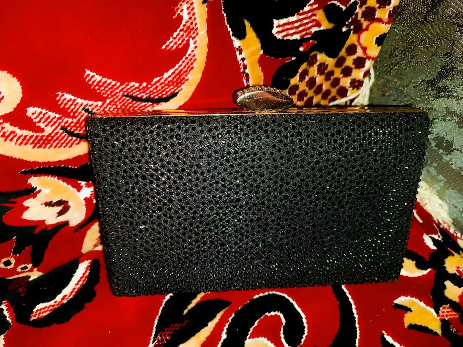 Продам клатч в ідеальному стані.