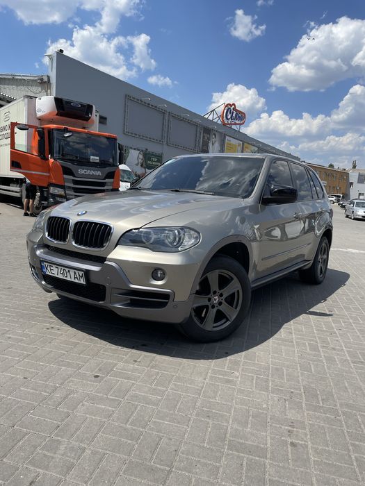 Продам BMW X5 e70 3.0 дизель полный привод
