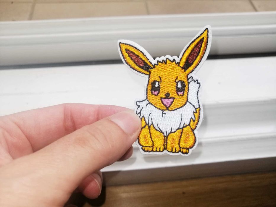 Lote de 16 Remendos / Patches Pokemon