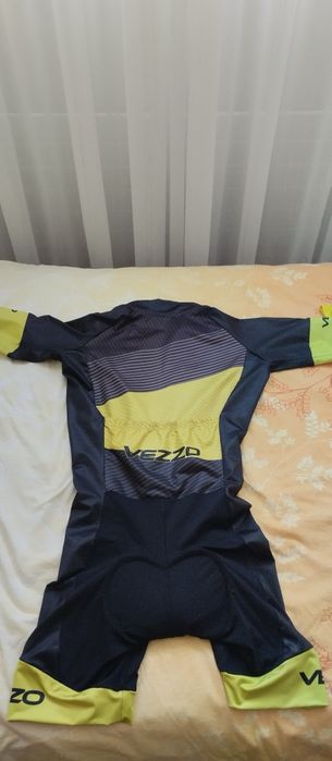 Roupa de ciclismo de mulher