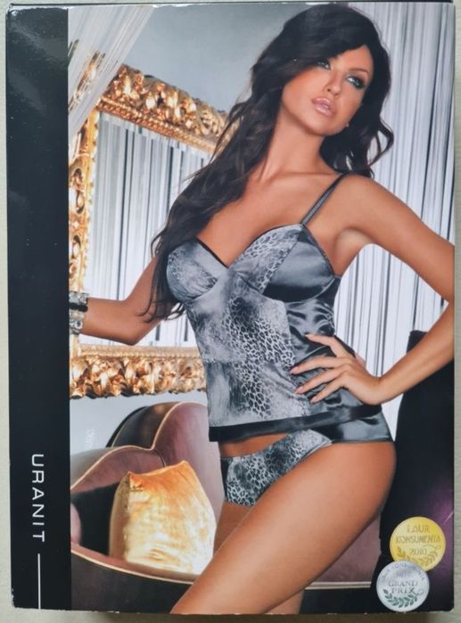 Komplet satynowej bielizny M/L