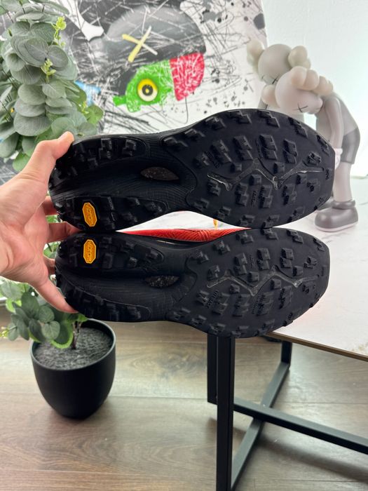 Кросівки New Balance Fuelcell 44 розмір Е14492