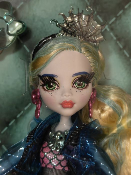 Лялька Monster High Haunt Couture Lagoona Blue