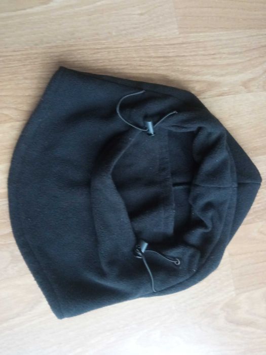 Ciepła kominiarka polarowa czarna nakrycie głowy czapka L