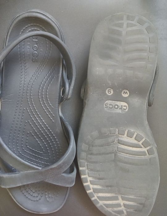 Crocs sandałki 42