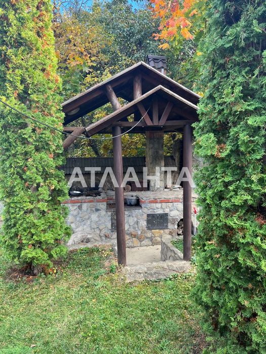 Продається затишний будинок р-н Кемпінгу.