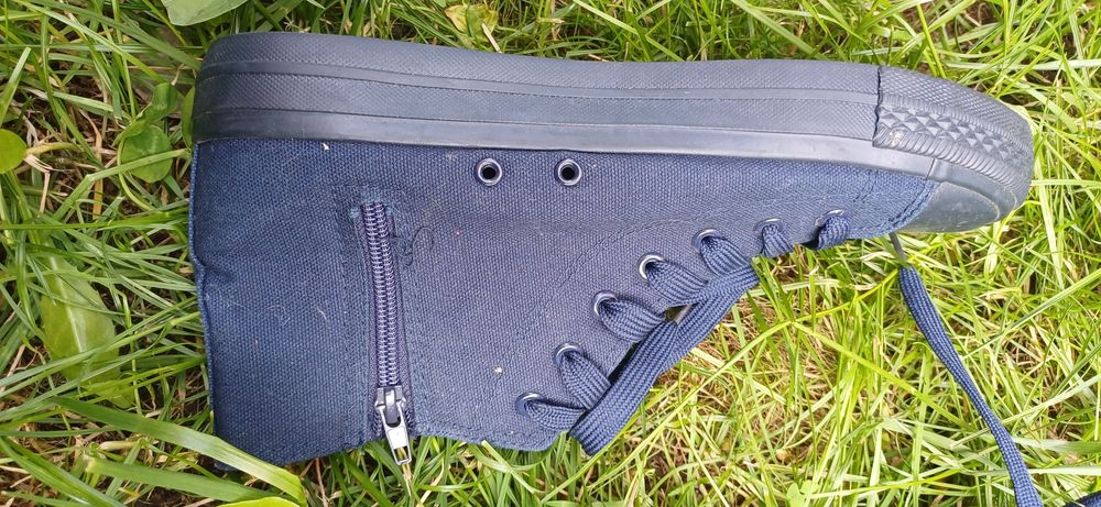 Tenisówki granatowe 43 męskie nowe