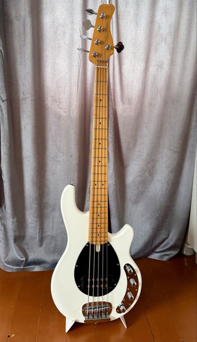 Sire Marcus Miller Z3-5 Antique White (5-струнний бас-гітара)