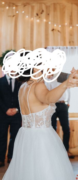 Suknia ślubna polecam!