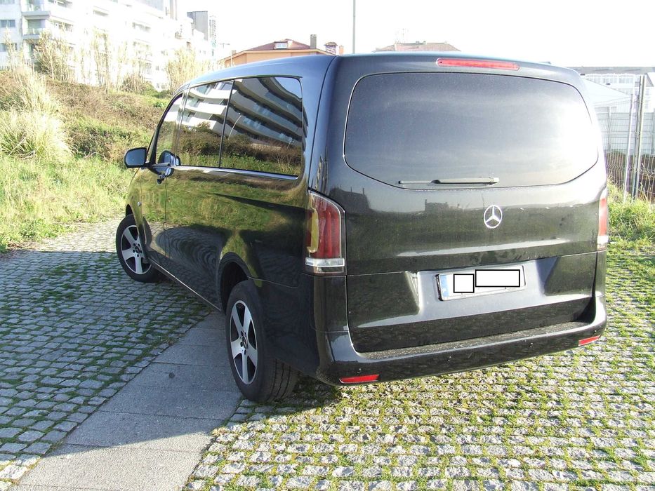 Mercedes-Benz Vito Tourer 116 CDi/34 Pro Aut. Nacional ano 2019