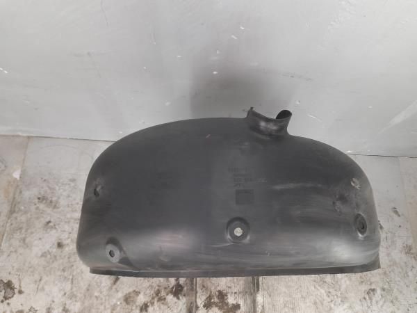 Cava roda trás esquerda AUDI A2 (8Z0)