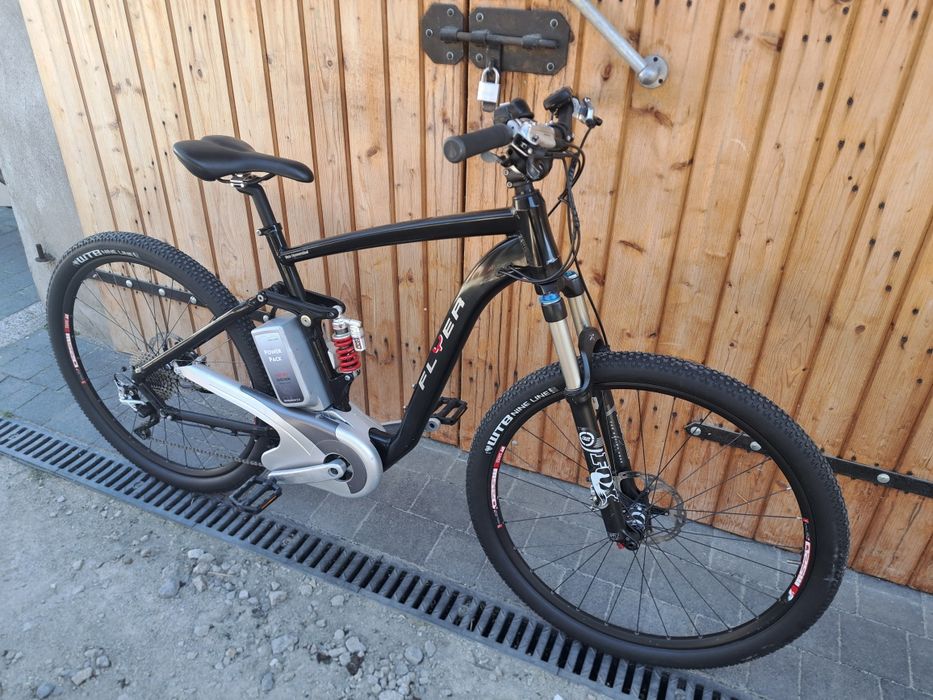 45 Rower Elektryczny FLYER Panasonic górski MTB full FOX L