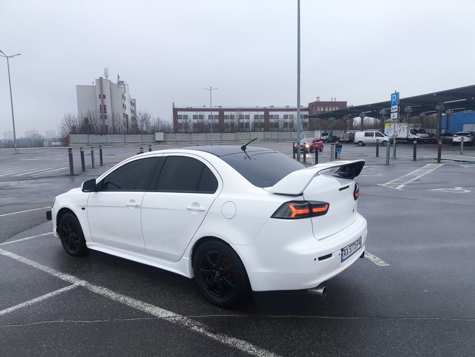 Mitsubishi Lancer X ( Ланцер 10)