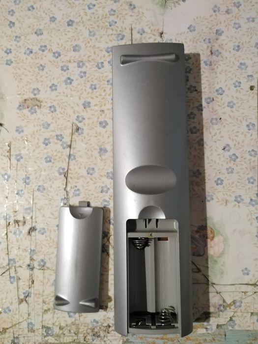 Vendo comando de DVD Samsung bom estado