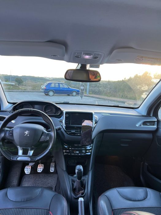 Peugeot208gtline