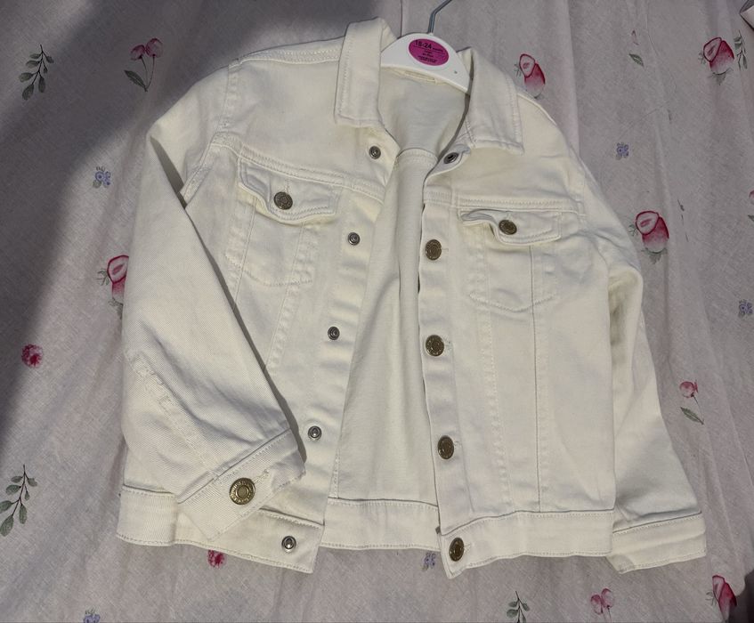Біла джинсовка від H&M