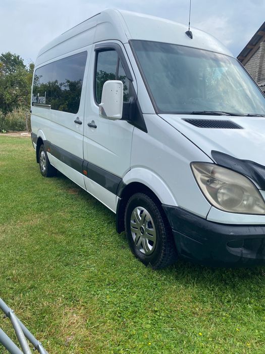 Автомобіль SPRINTER