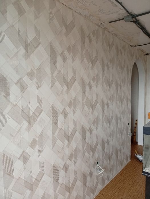 Поклейка обоев,малярные работы,жидкие обои