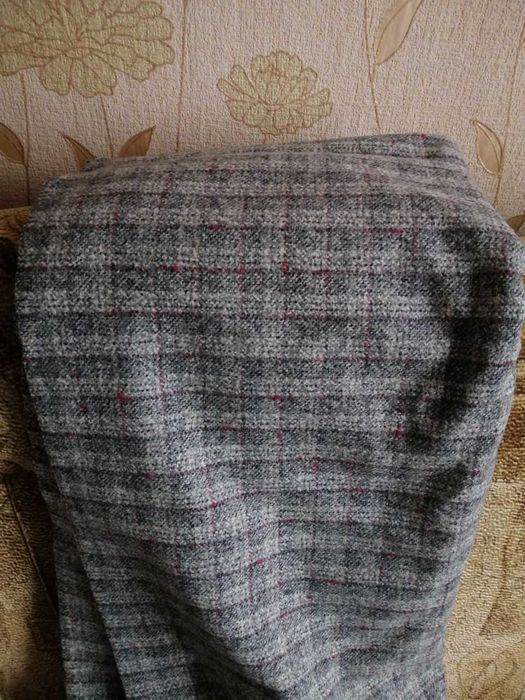 Ткань пальтовая в клетку.