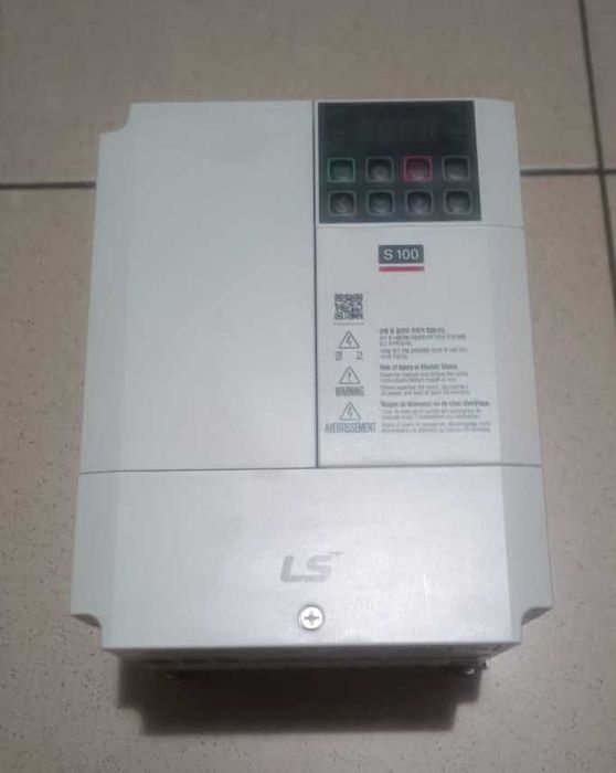 Falownik LS LSLV0040S100-4E0FNM 4kW 3x400V