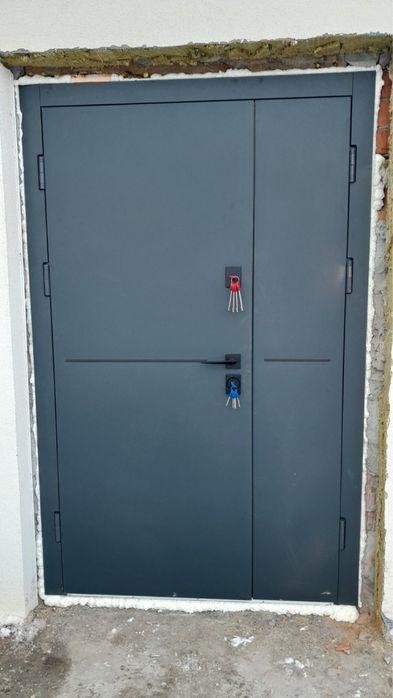 Двери Входные для Квартиры и Дома .