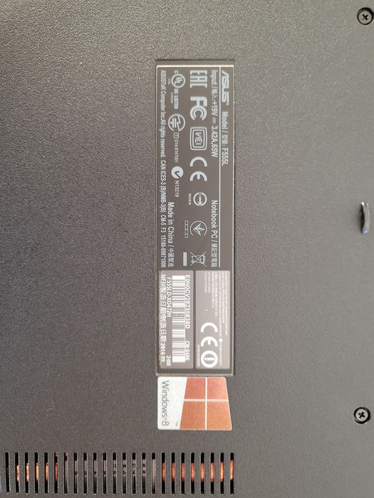 ASUS elegancki laptop
