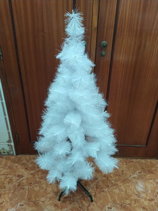 Árvore de natal branca casa quarto apartamento vivenda escritório gabi