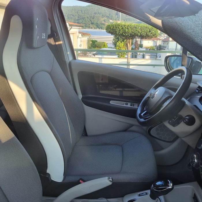Carro Electrico Renault Zoe
