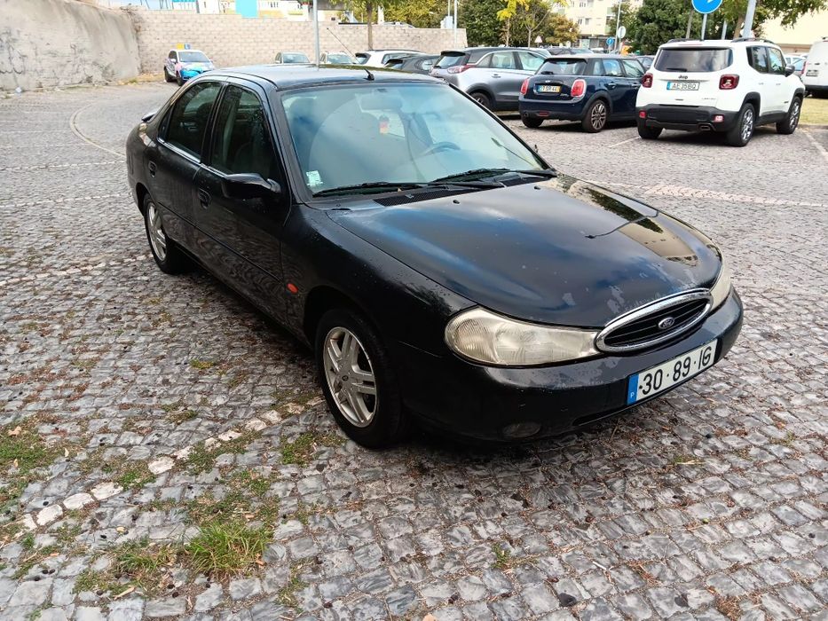 Ford mondeo 1.8 gasóleo com ac