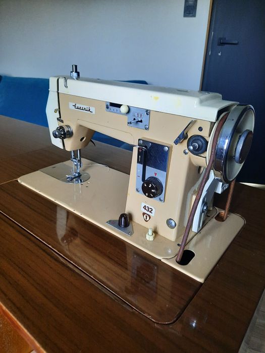 Maszyna Łucznik 432