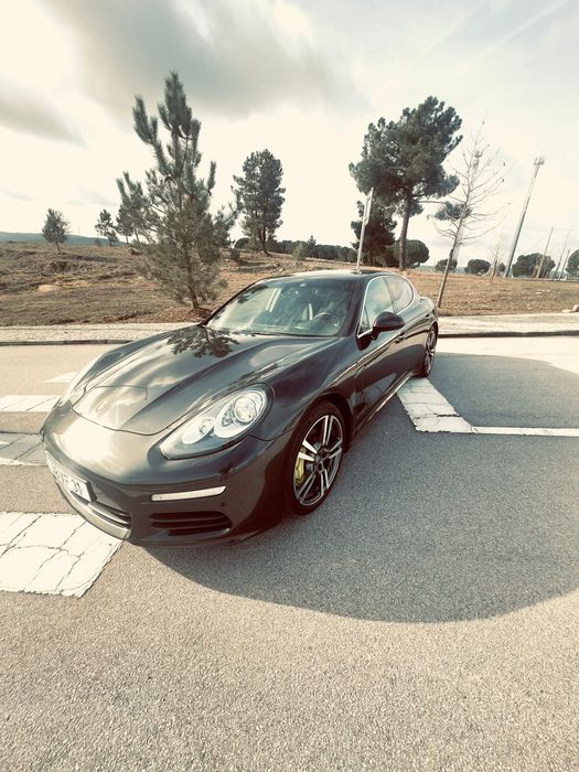 Porsche Panamera 4s Híbrido Plug-in