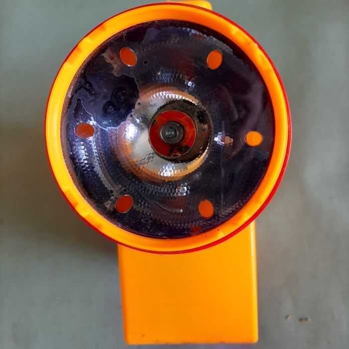 Фонарь прожектор