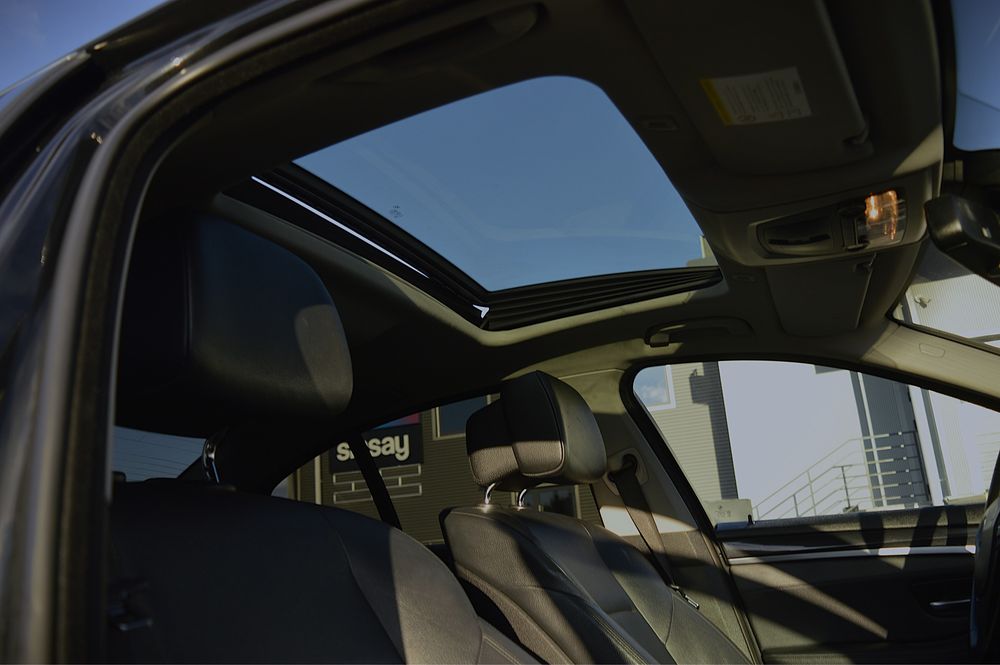 BMW seria 5 F10 525d 211KM