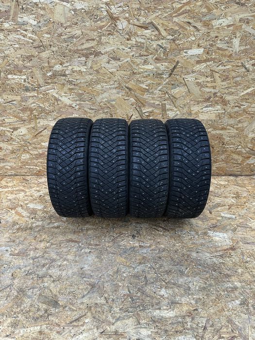 Зимові шини 205/50R17 93T GOOD/YEAR UltraGrip Arctic 2.гума резина шини