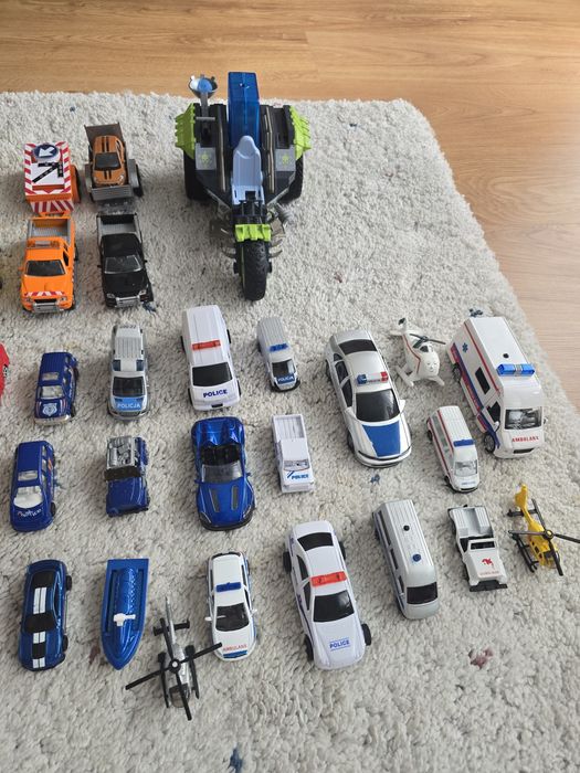 Resoraki straż policja pogotowie