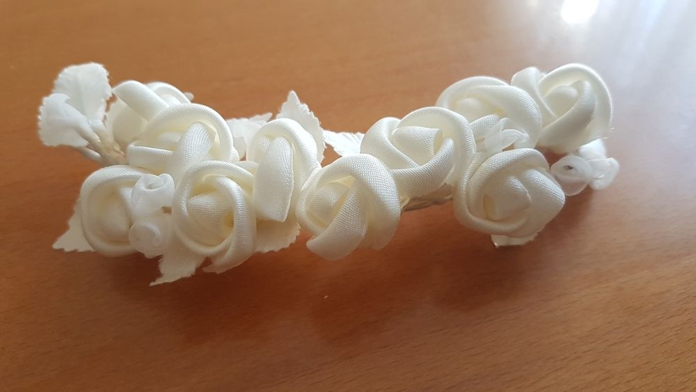 Stroik ślubny kwiatki do włosów