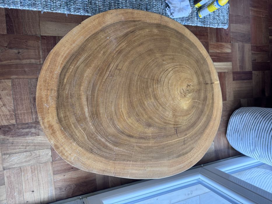 Mesa madeira area store