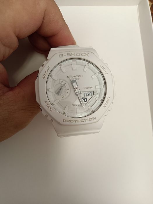 Relógio Casio G-SHock branco