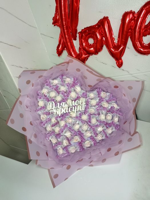 Букети із цукерок, день закоханих, подарунок на свято