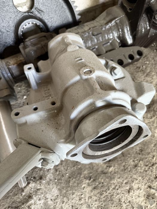 Бортовий Редуктор МТЗ-82.1/920. Передня Бортова ПВМ МТЗ-892. Обмін.