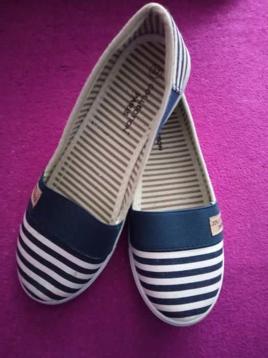 Nowe buty Collection Paris 37