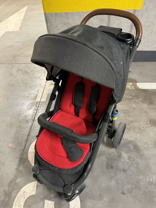 Joie signature spacerówka