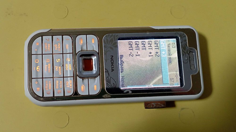 Мобильный телефон Nokia7360 Германия